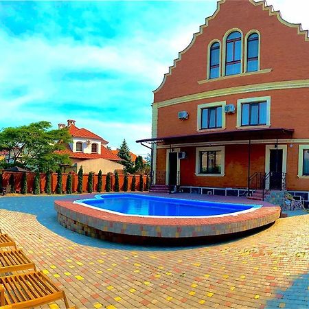 Villa Alfredo Odesa Exterior photo