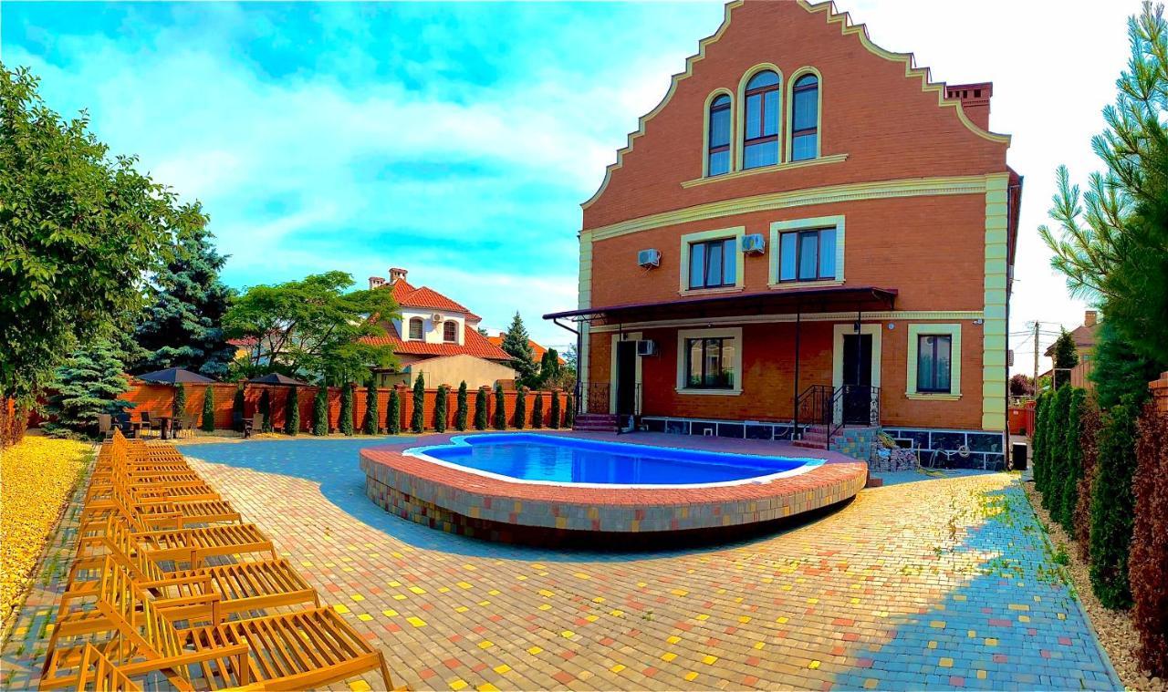 Villa Alfredo Odesa Exterior photo